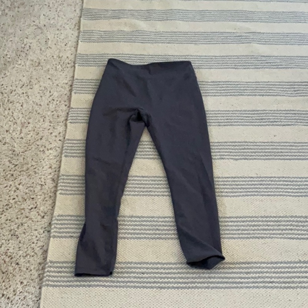 Women’s Charcoal Leggings